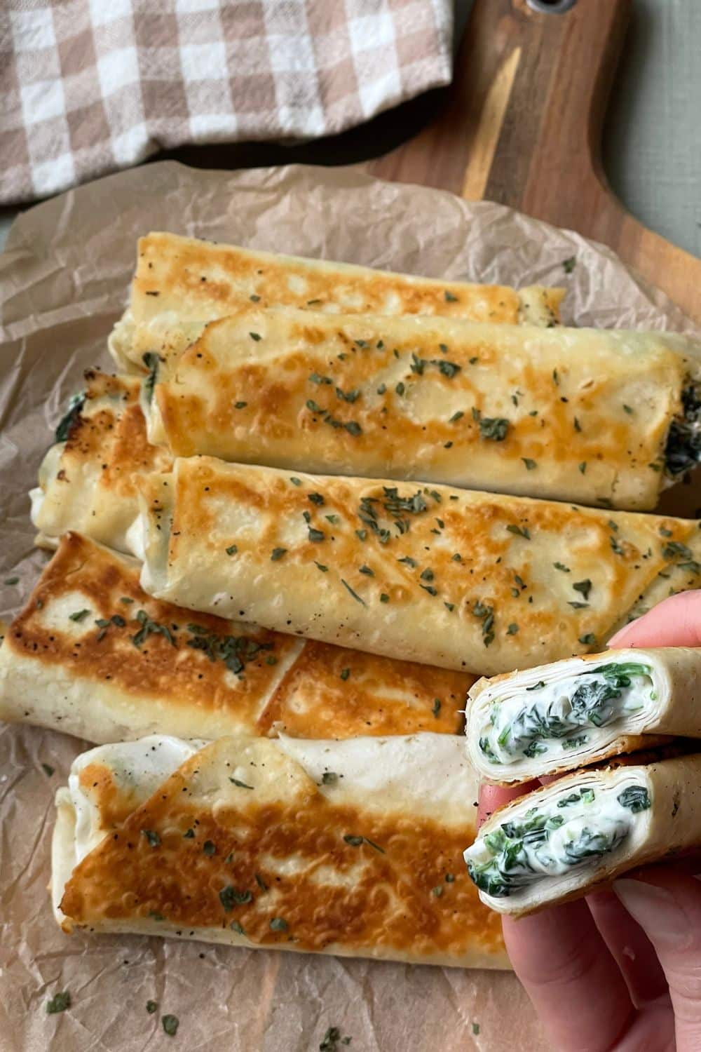 Spinat-Frischkäse-Röllchen - herzensheim.de Spinat-Frischkäse-Röllchen - herzensheim.de