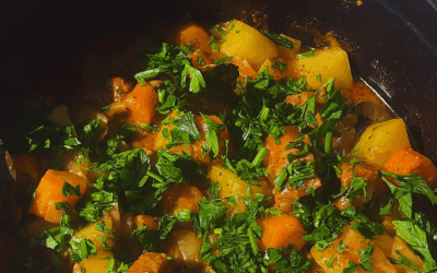 One-Pot Gulasch mit Kartoffeln